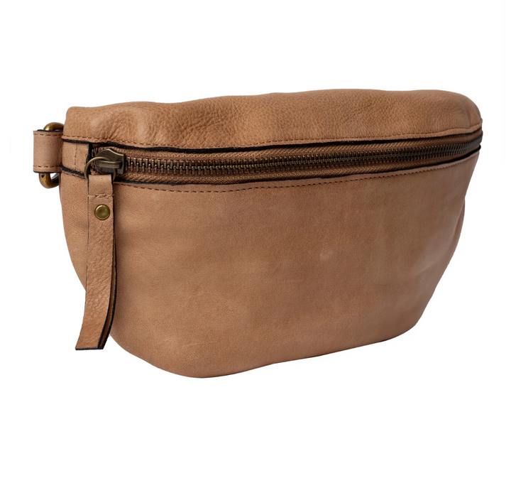 Redesigned - Gisela Bumbag