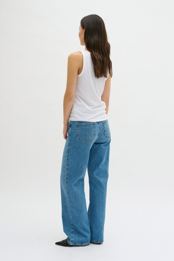 MY ESSENTIAL WARDROBE - KateMW Topp