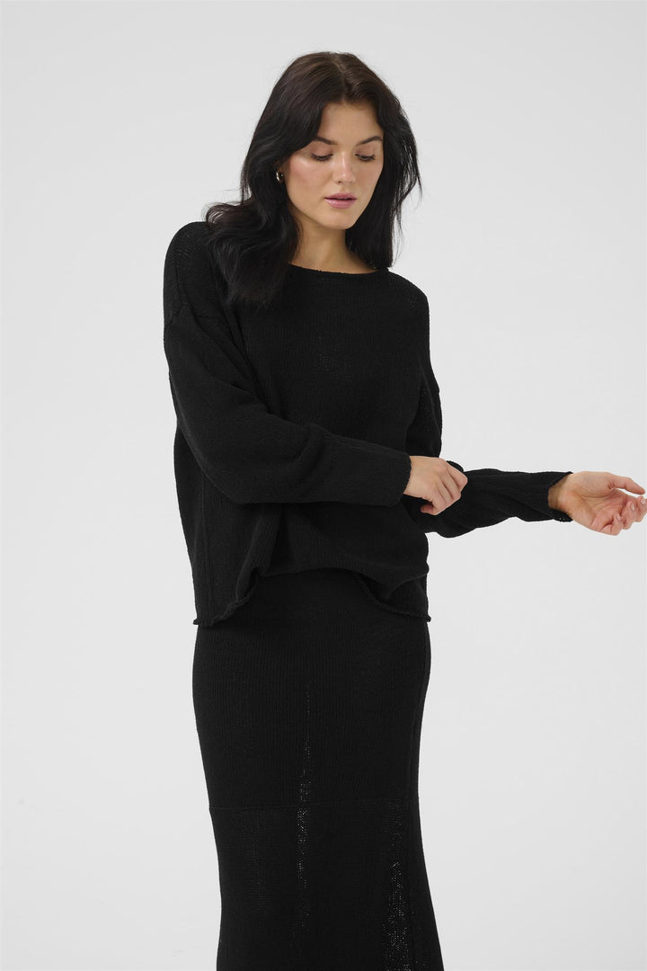 MY ESSENTIAL WARDROBE - DivaMW Boxy Strikket Genser