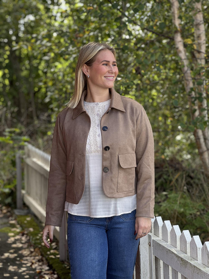 In Front - Gudrun Jakke