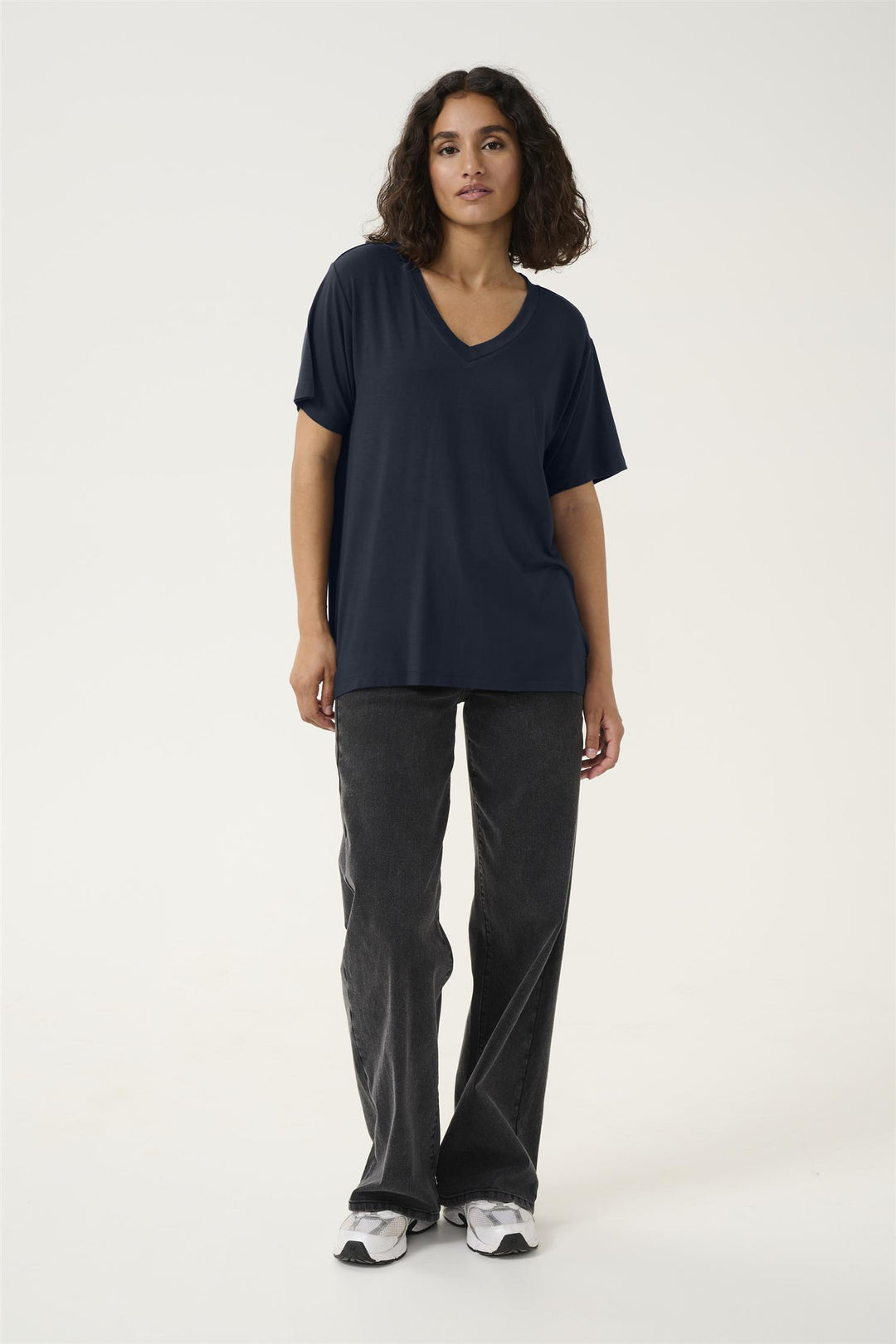 Kaffe Clothing - KAfrida V-Hals T-Skjorte