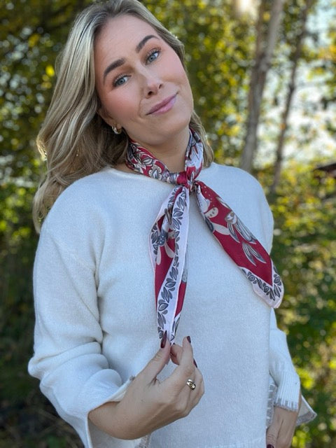 NORA Norway - Bandana skjerf - flower burgunder