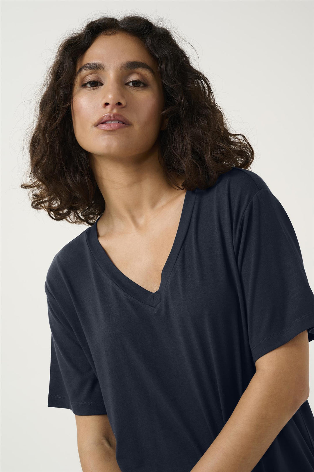 Kaffe Clothing - KAfrida V-Hals T-Skjorte