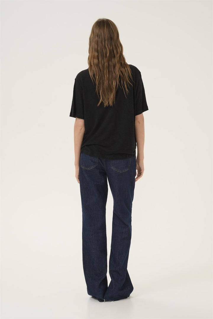 MY ESSENTIAL WARDROBE - LisaMW T-Skjorte