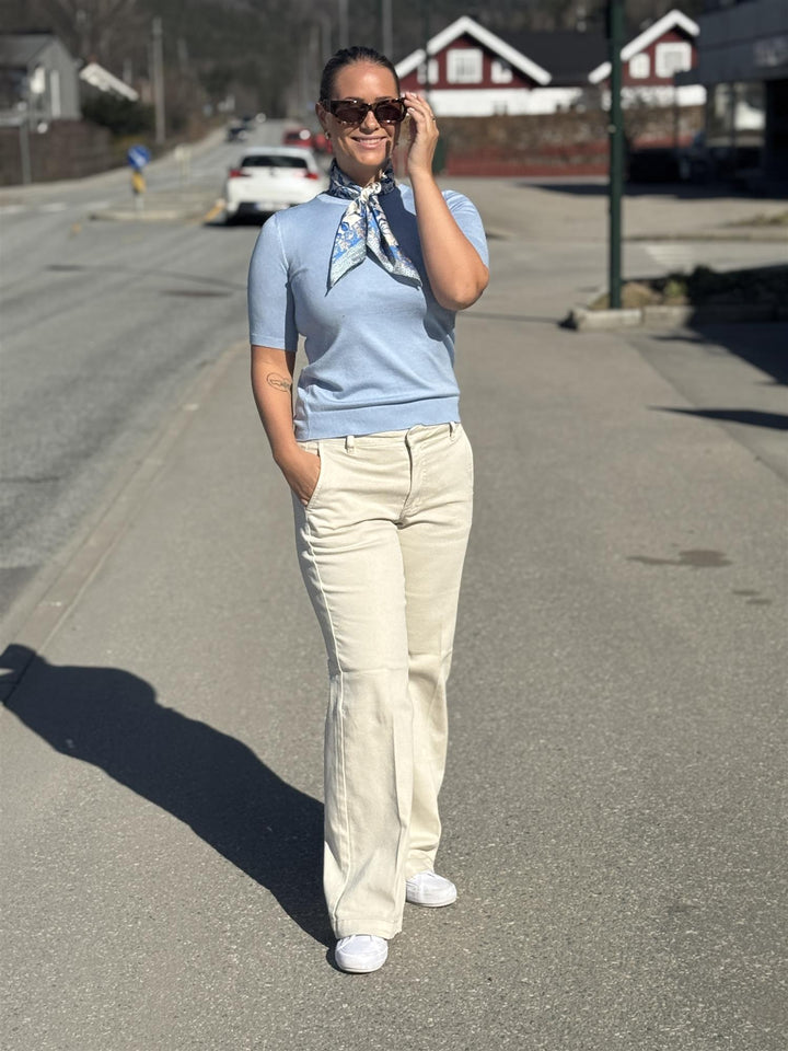 MY ESSENTIAL WARDROBE - LaraMW Bukser 149 med vide bein