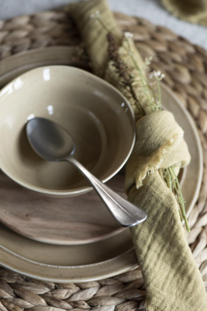 Ib Laursen - Håndlaget Dekkebrikke i Jute