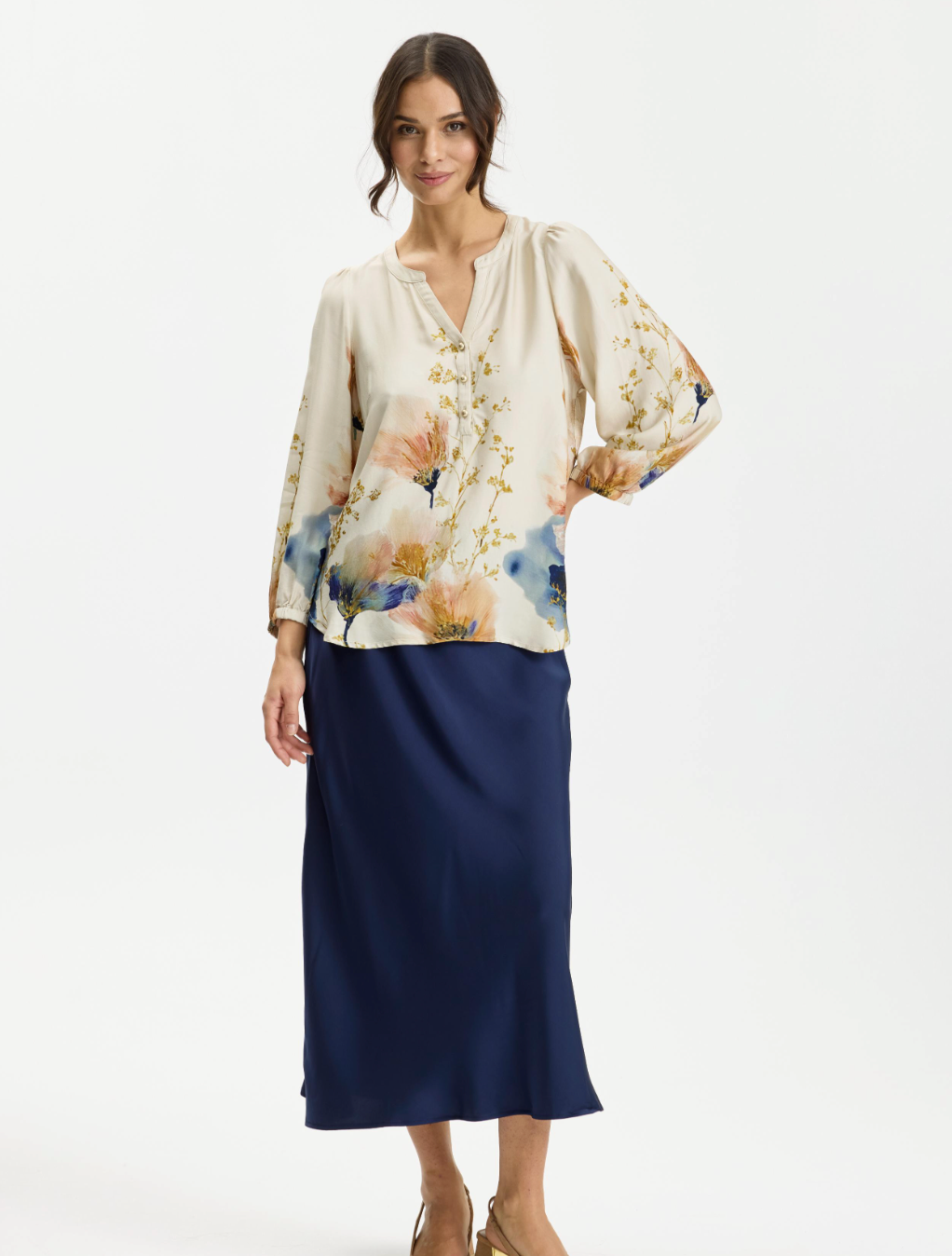 In Front - Silla Bluse