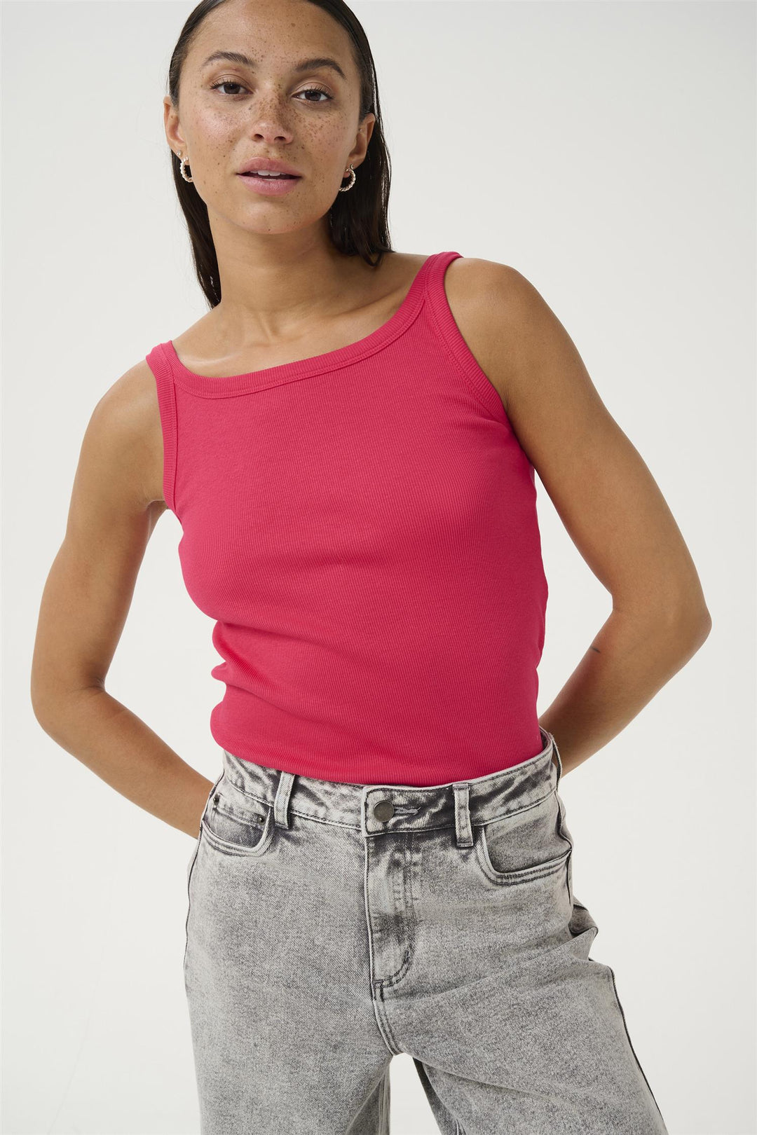 Kaffe Clothing - KAcarna tank top - Bringebær Rosa