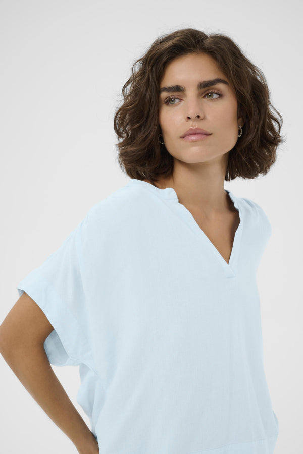 Kaffe Clothing - KAMILIA SL Bluse - Lys Blå