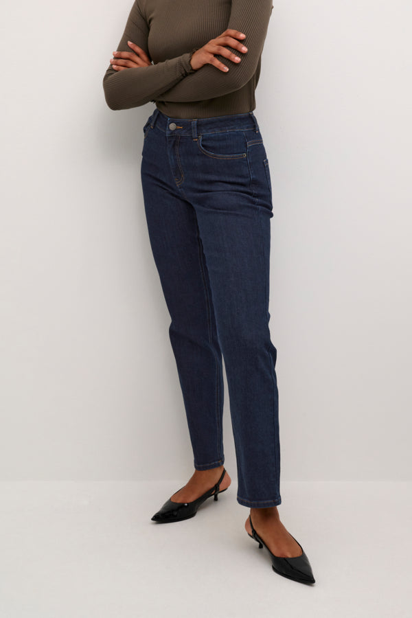 Kaffe Clothing - KASinem Straight Jeans - Dark unwashed blue