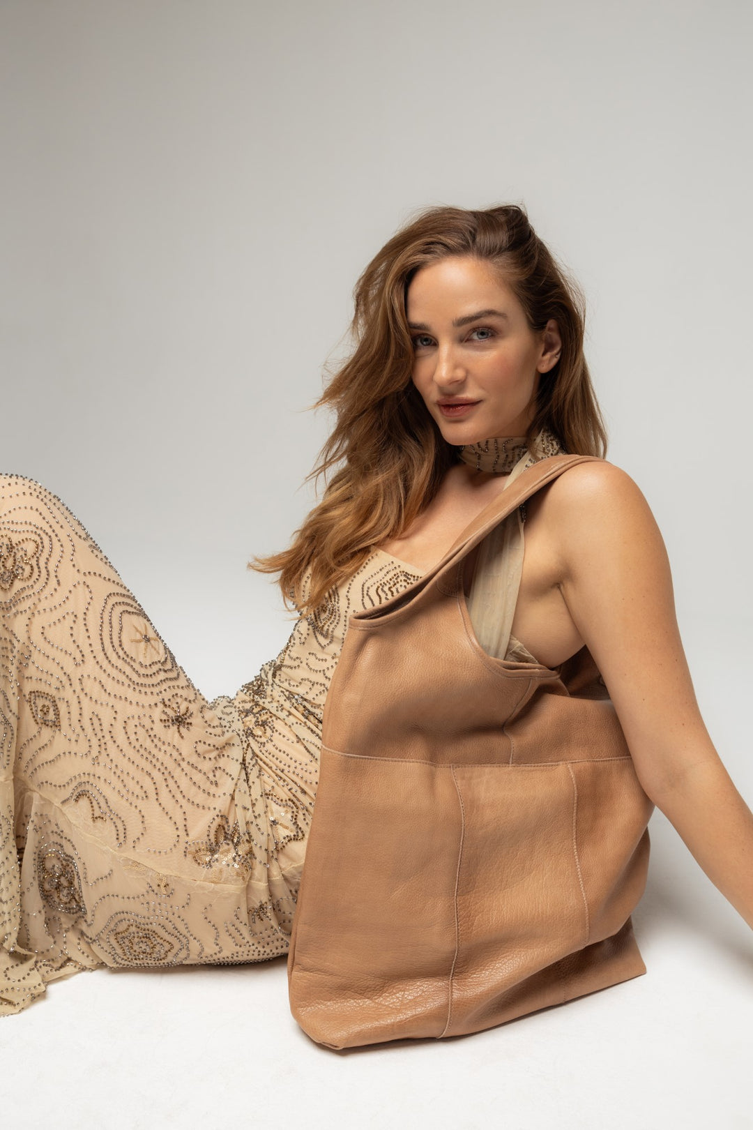 Redesigned - LYRA URBAN Veske - Taupe