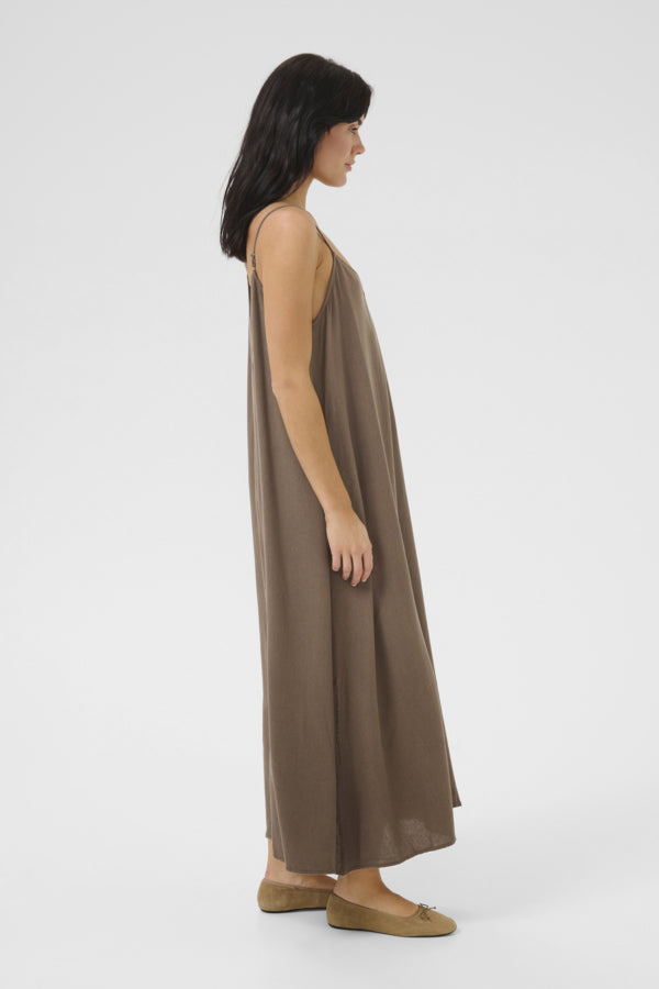 MY ESSENTIAL WARDROBE - DiasMW Nelly stroppe kjole