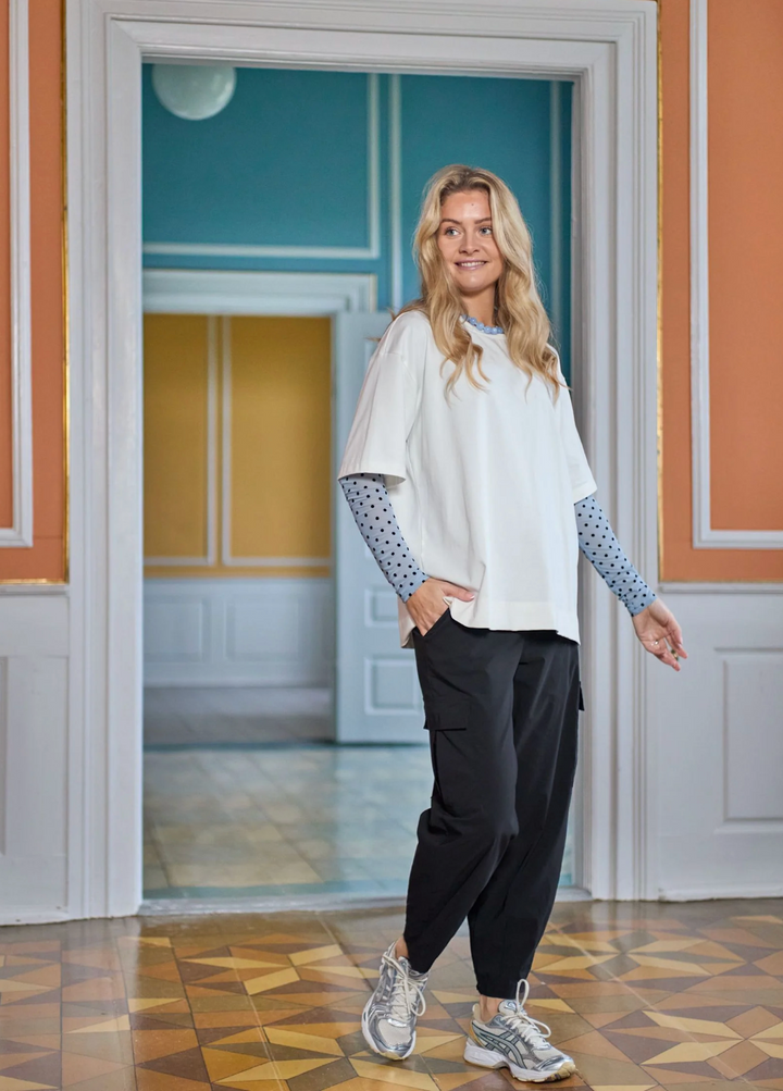 Black Colour - BCJENNIE Prikkete mesh topp - Blå