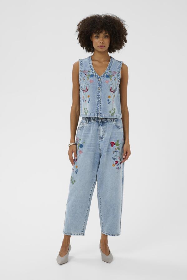 Culture - CUtialia Ancieta Brodert Vest