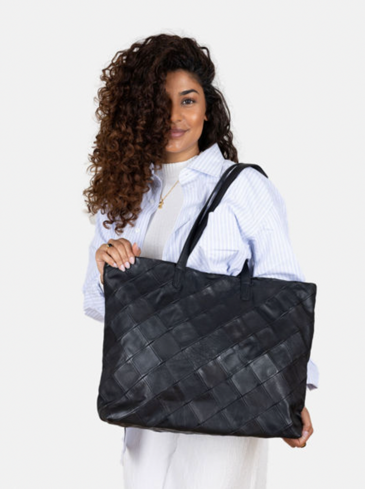 Redesigned - Gry Urban Shopper