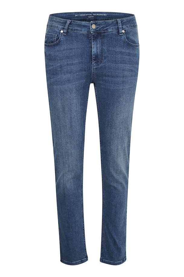 MY ESSENTIAL WARDROBE - 33 THE CELINA HIGH STRAIGHT JEANS